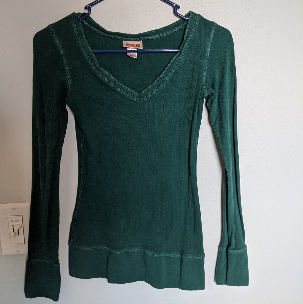 Green long sleeve top